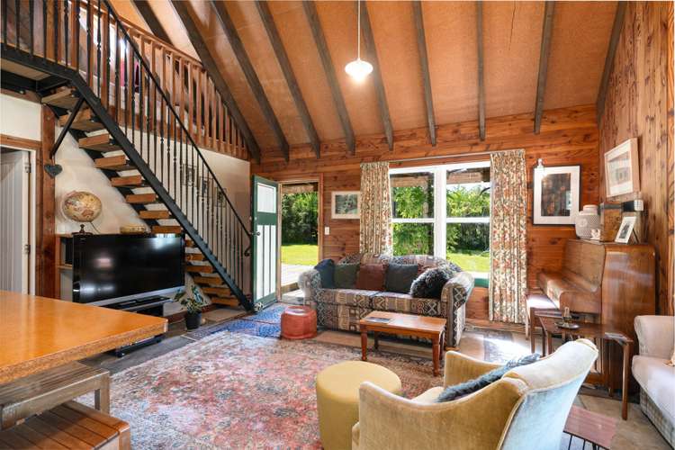 27 Tararua Drive Upper Plain_4