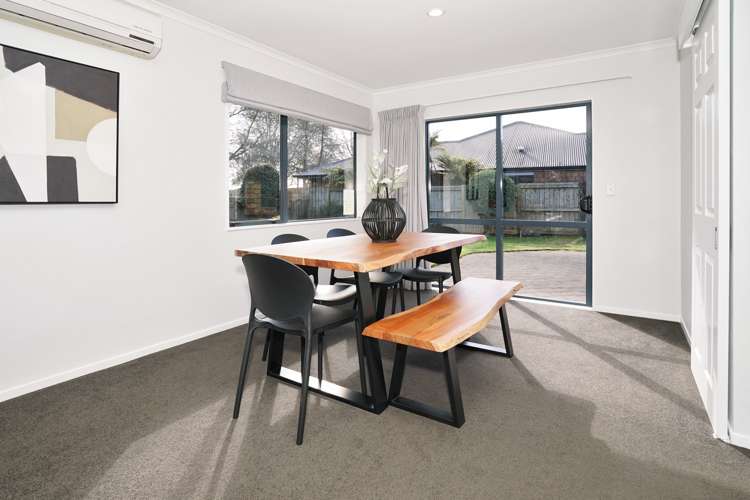 35 Farringdon Avenue Rototuna North_9