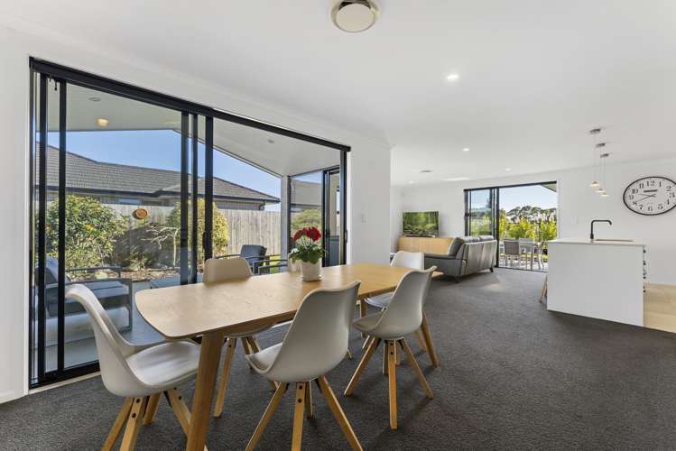 38 Drabble Crescent Papamoa_4