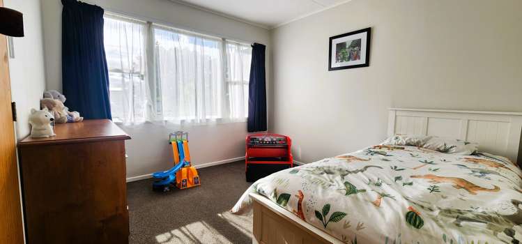 18 Frickleton Street Taradale_7