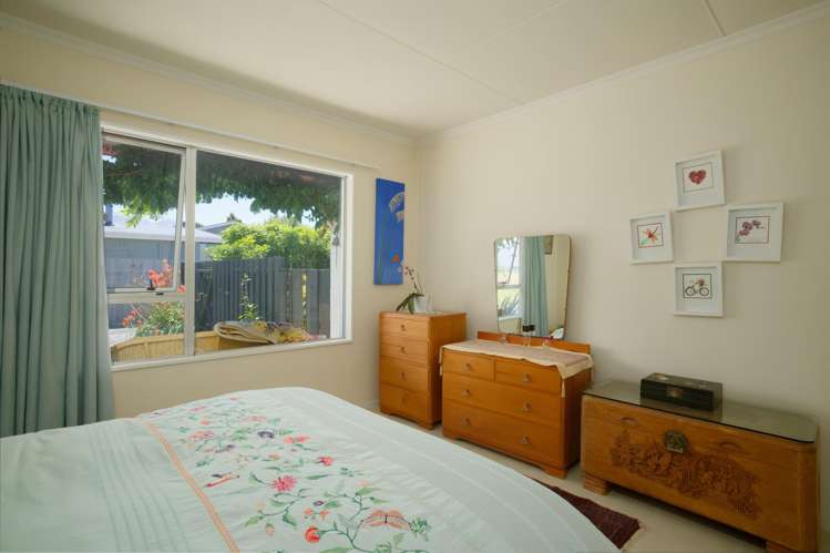 151 & 151a Beach Road Kaikoura_9
