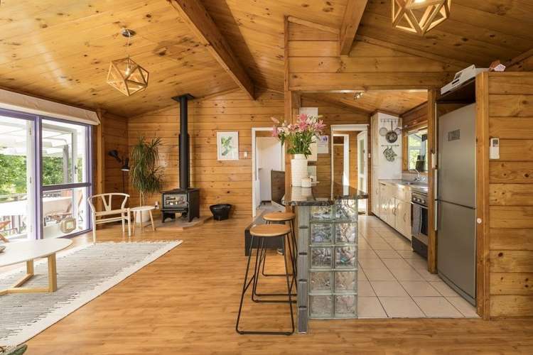 150 Atkinson Road Titirangi_12