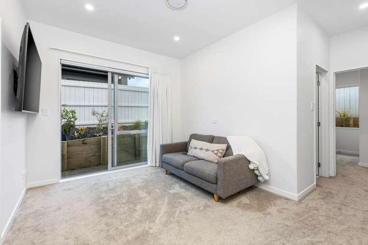 4 Betsy Lane Wainui_12