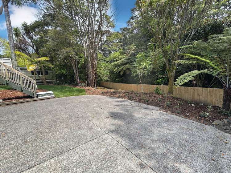 7 Willowbrook Place Titirangi_17