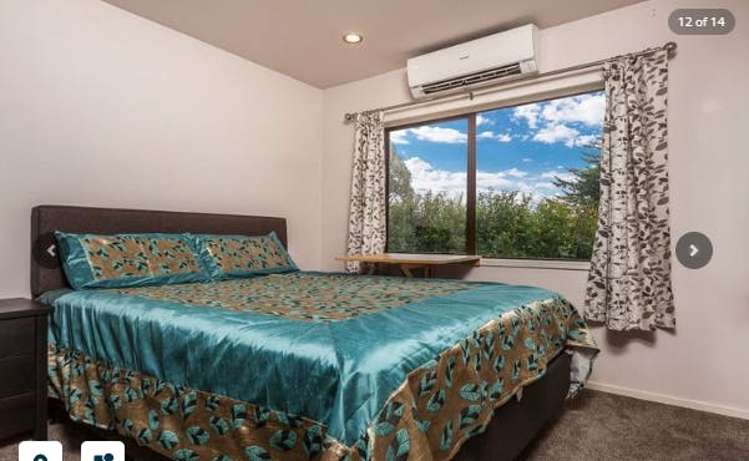 2/247a Hillsborough Road Hillsborough_7