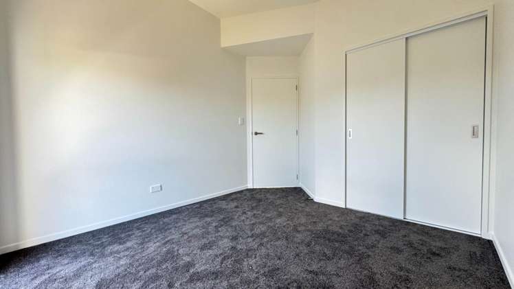 18C Pirangi Street Pt England_8