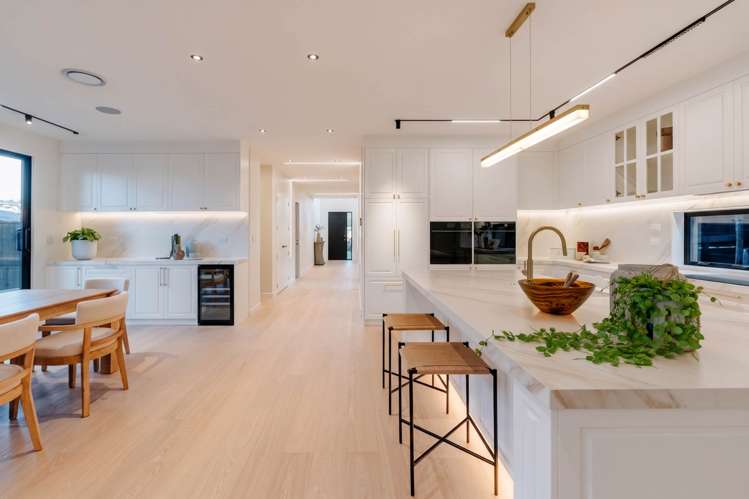 2 Humenga Place Long Bay_9