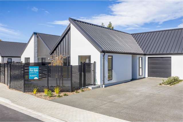 Move-In Ready: Brand New Home in Silverstream