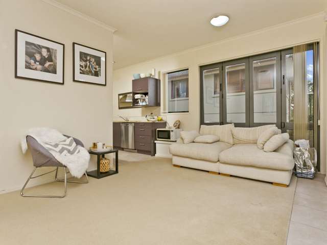 6 Ashurst Lane Greenhithe_4