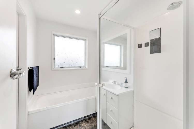 20 Four Elms Place Parklands_13