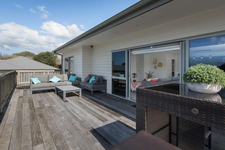 12 Anatere Rise Athenree_21