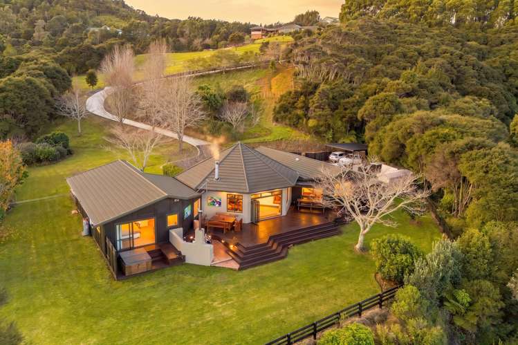 16 Tarapatiki Drive_5