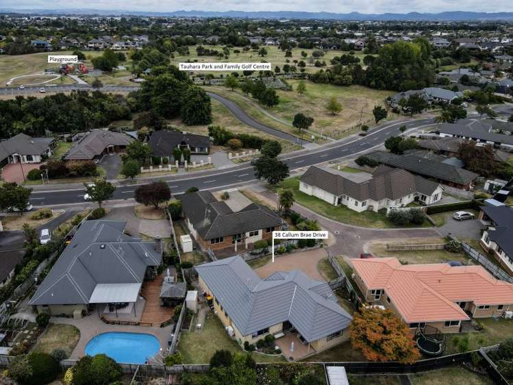 38 Callum Brae Drive Rototuna_2