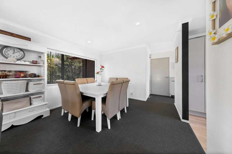 63 Claverdon Drive Massey_3