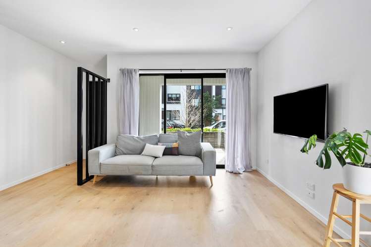 69 Rangihina Road Hobsonville_9