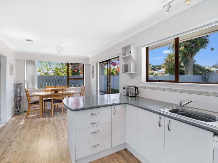 9 Dee Street Levin_5