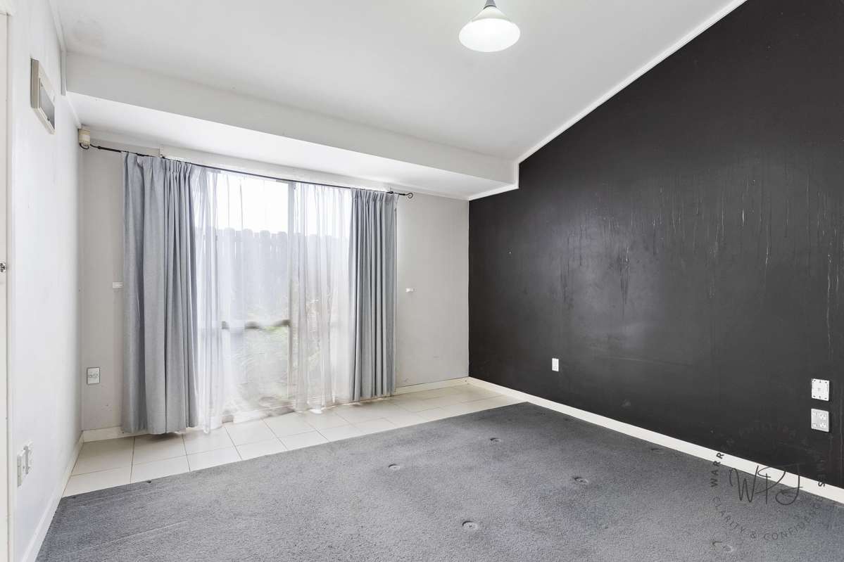 2/15 Rosehill Drive_2