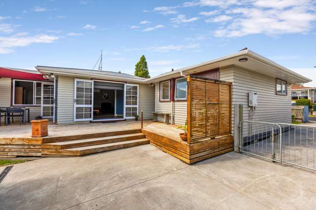 6 Kauri Street Inglewood_2