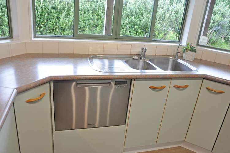 32 Marshall Road Kaiwaka_5