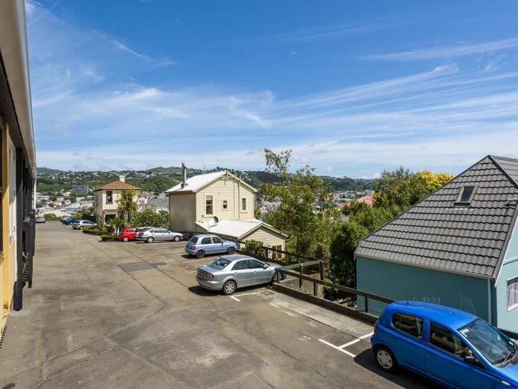 13/46 Hiropi Street Newtown_11