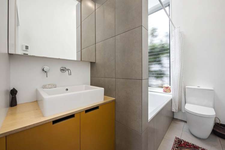 107 Mein Street Newtown_9