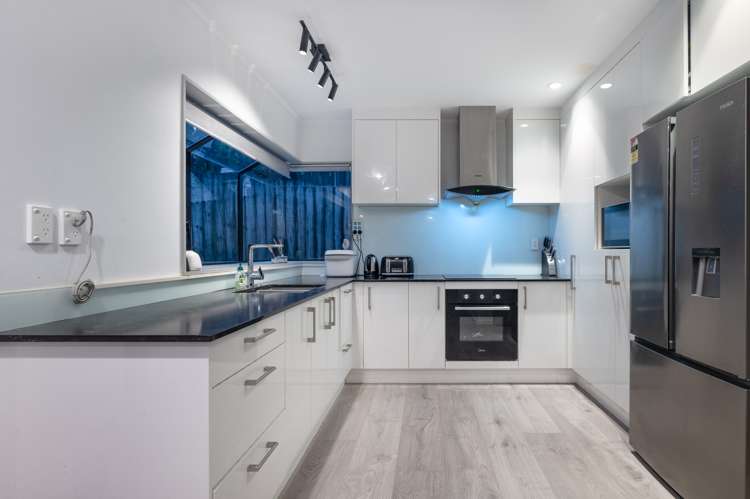 4 Jay Court Botany Downs_9