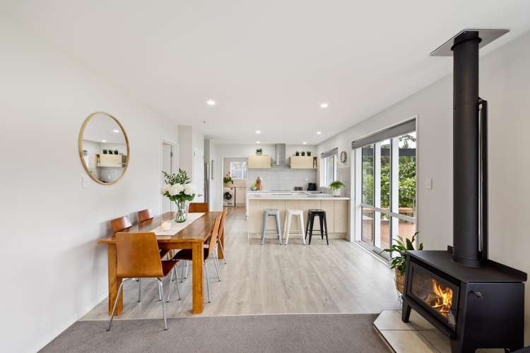 2 Haywards Lane Duvauchelle_9