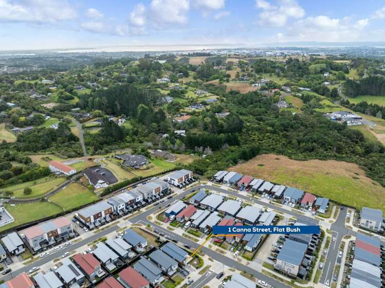 1 Canna Street Totara Park_14