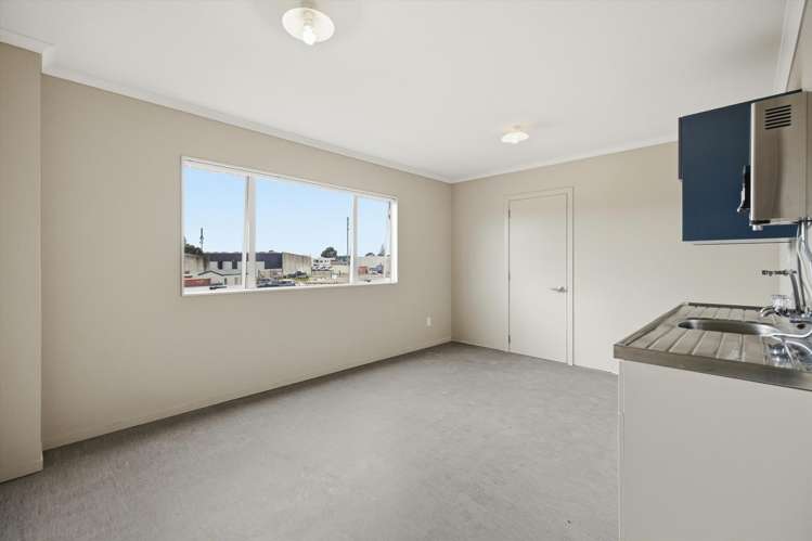 32 Market Place Papamoa Beach_16