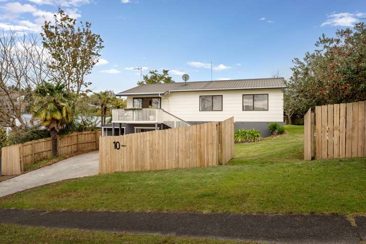 10 James Cook Drive_1