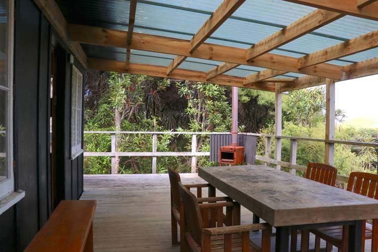 Whaanga Road Raglan_11