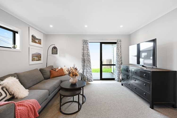 1/19 Onukutara Place Huntington_7