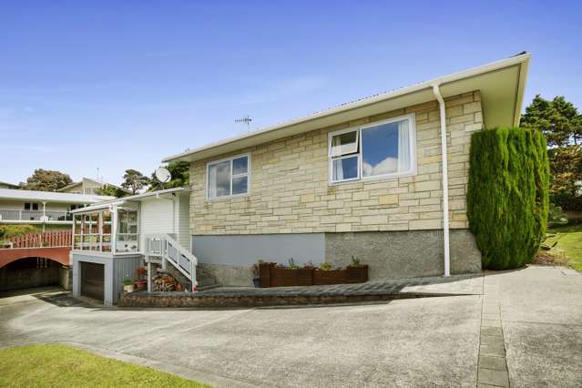 33 Redvers Drive Belmont_1