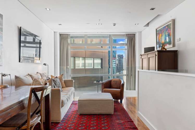 1202/26 Albert Street City Centre_3