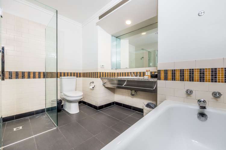 417/35 Hobson Street Auckland Central_17