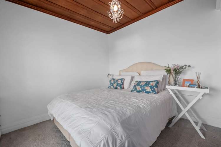 24 William Bond Street Stanley Point_16