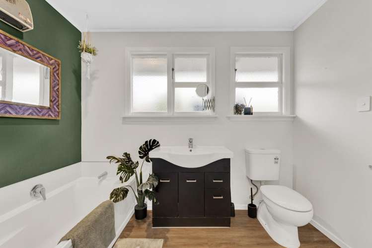 258 Main North Road Redwood_12