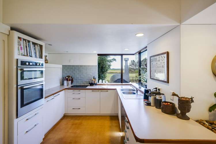 932 Middle Road Havelock North_16