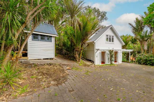 209 Motutara Road Muriwai_1