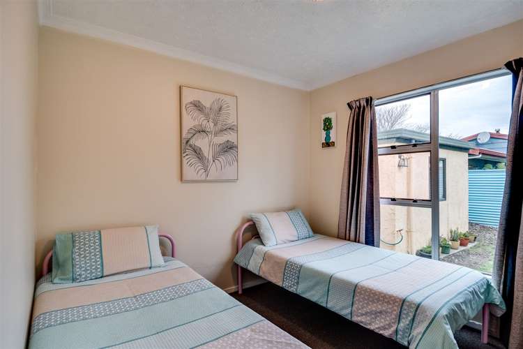 13 Lancaster Street Tamatea_12