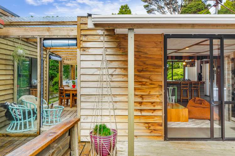 196 Mountain Road Henderson Valley_18