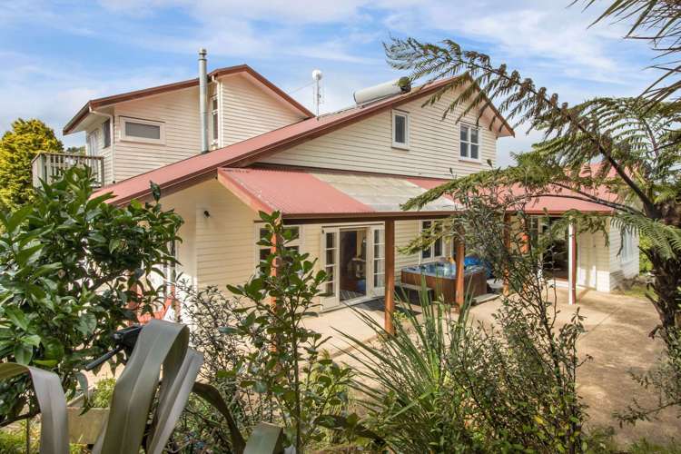 4 Tawhiti Terrace Waikino_2