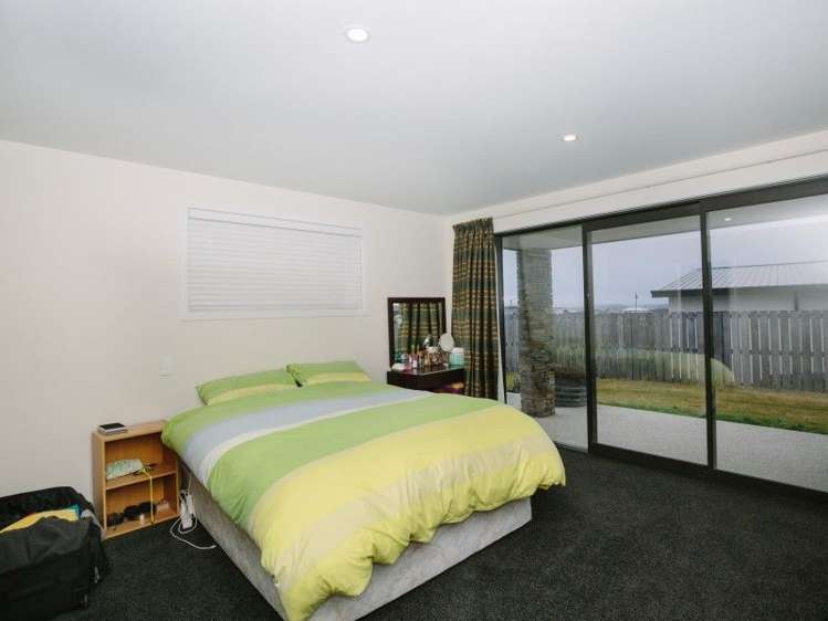 11 Centre Crescent Wanaka_4