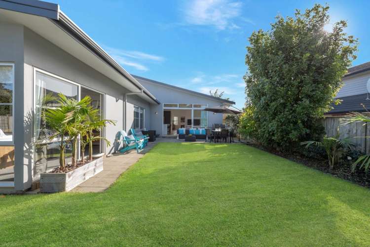 123 Pine Harbour Parade Beachlands_22