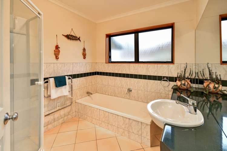 45 Rathmar Drive Manurewa_11