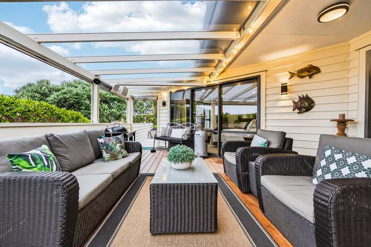 1 Bella Vista Drive Gulf Harbour_15