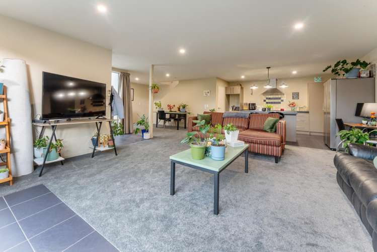 2/8 Braemar Place Marchwiel_12