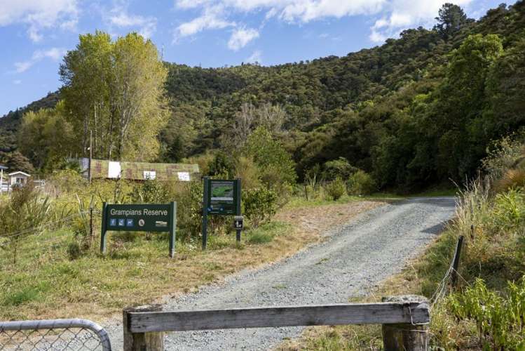 17 Robinson Road The Brook_11