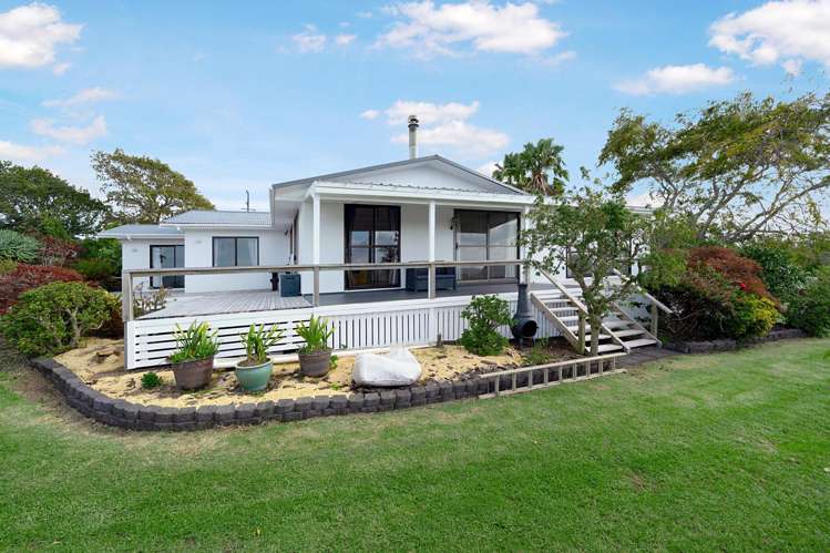 139 Puke Road Kumeu_11