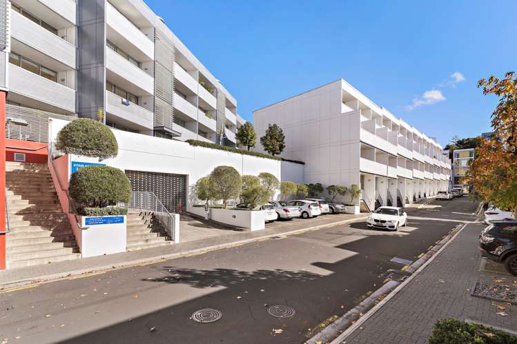 16d Fisher-Point Drive Auckland Central_24